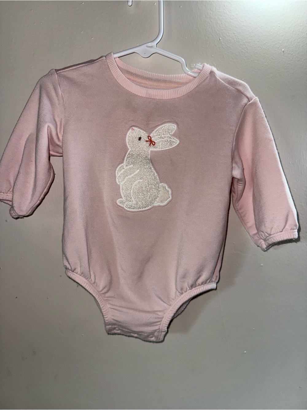 cloud island Pink Bunny Appliqué Long-Sleeve One-Piece Bodysuit